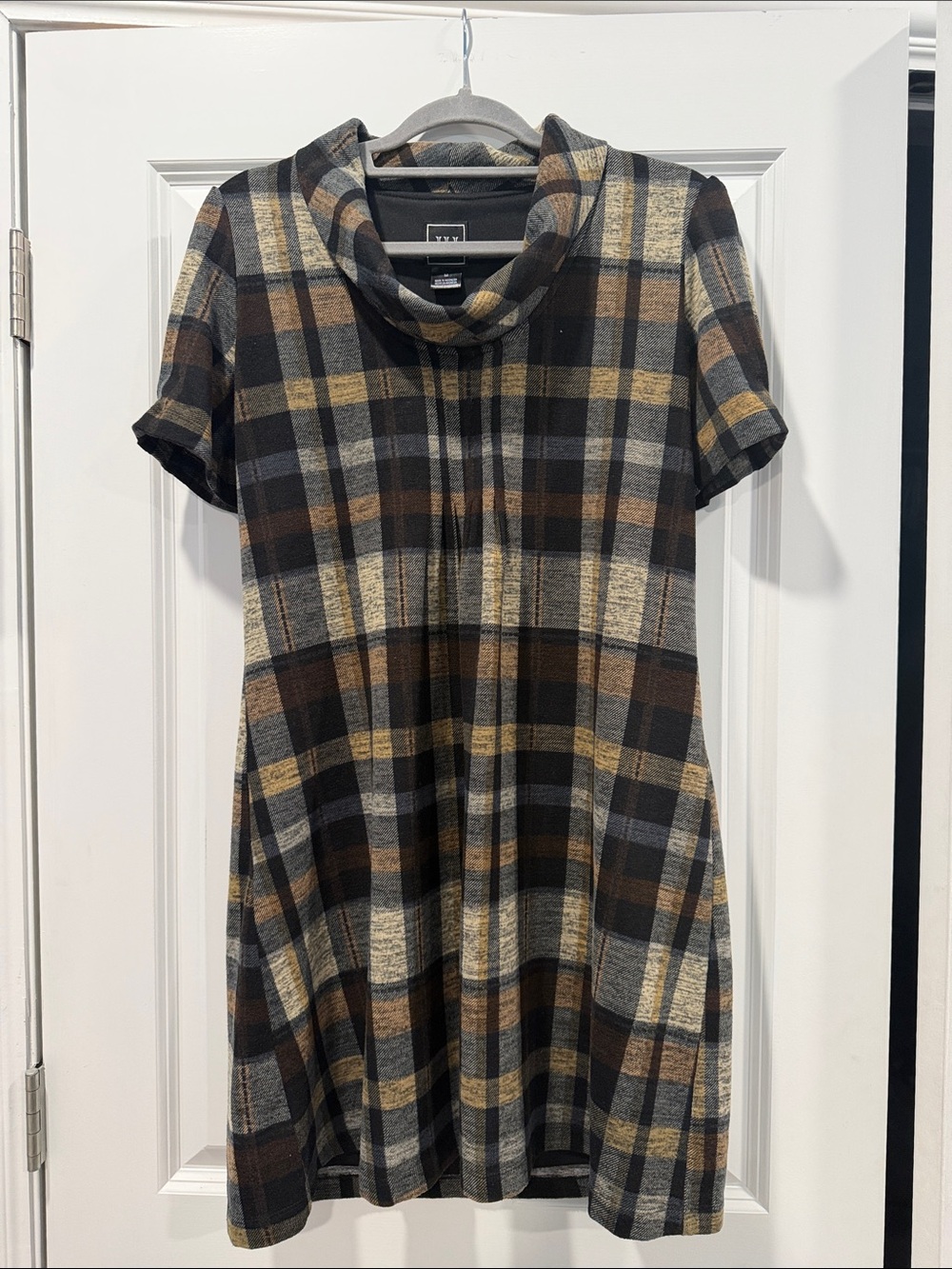 Fall Plaid Mini Dress in Black & Brown Size Medium